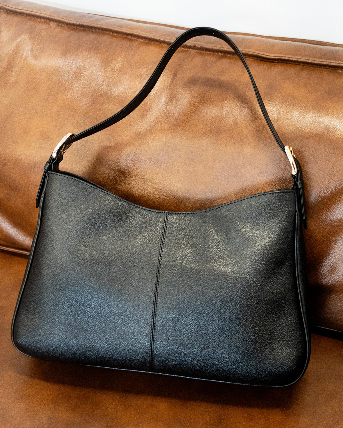 Hobo Bag - Negra